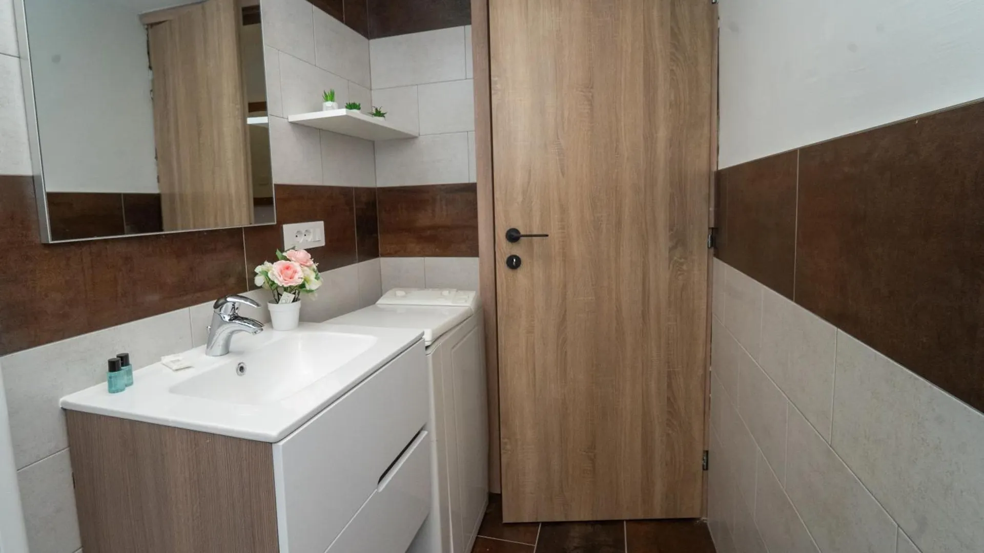 Apartment Milano-Niguarda District Италия
